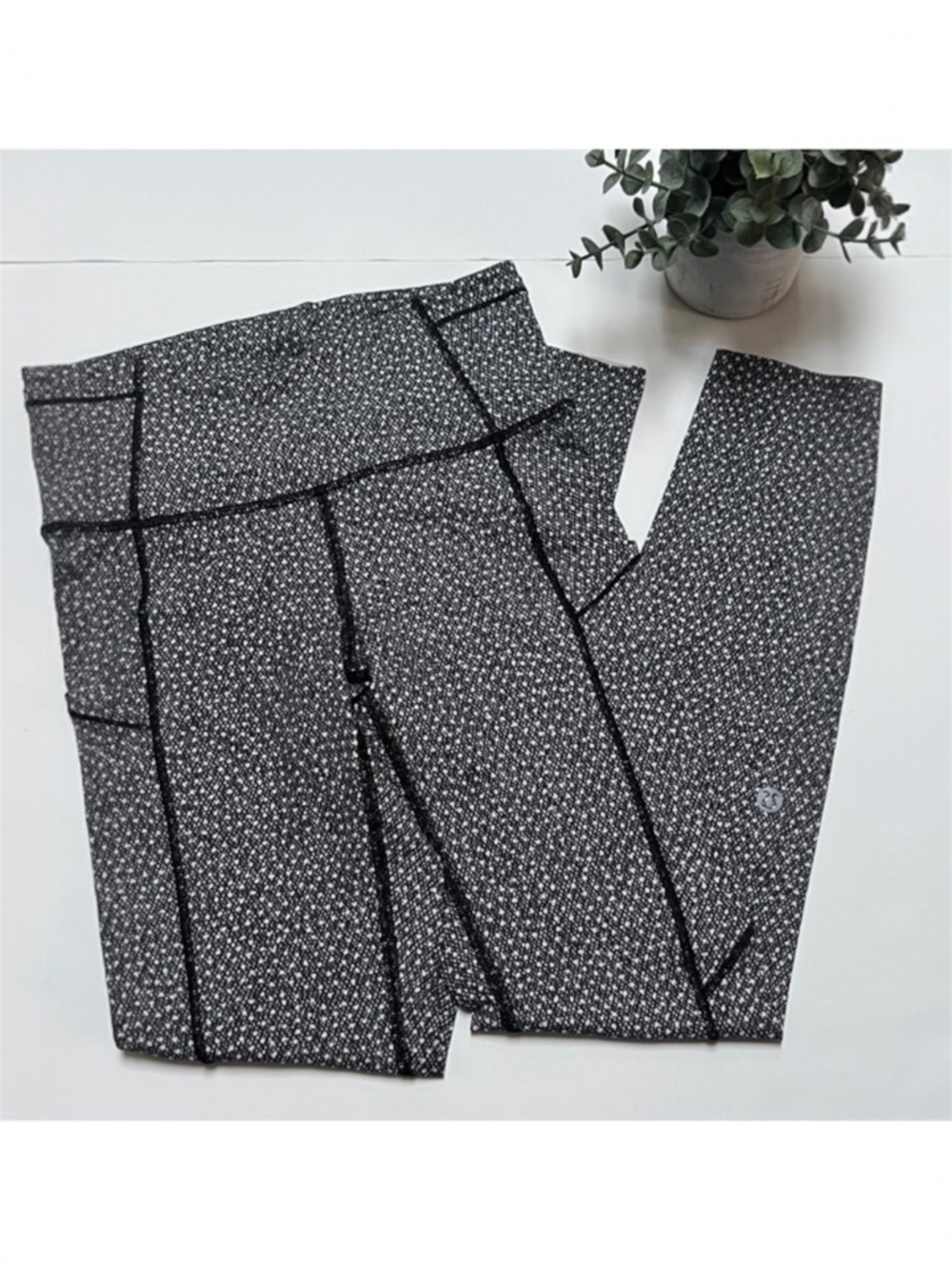 lululemon athletica Black & White Printed Leggings
